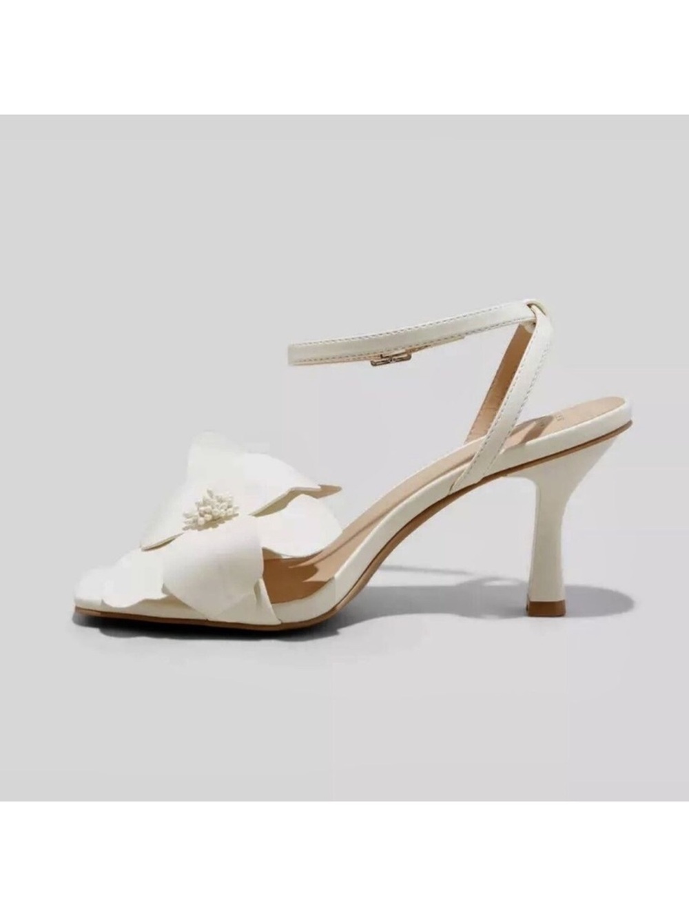 NWT A New Day Women's White Antonette Heeled Sandals Size 8.5